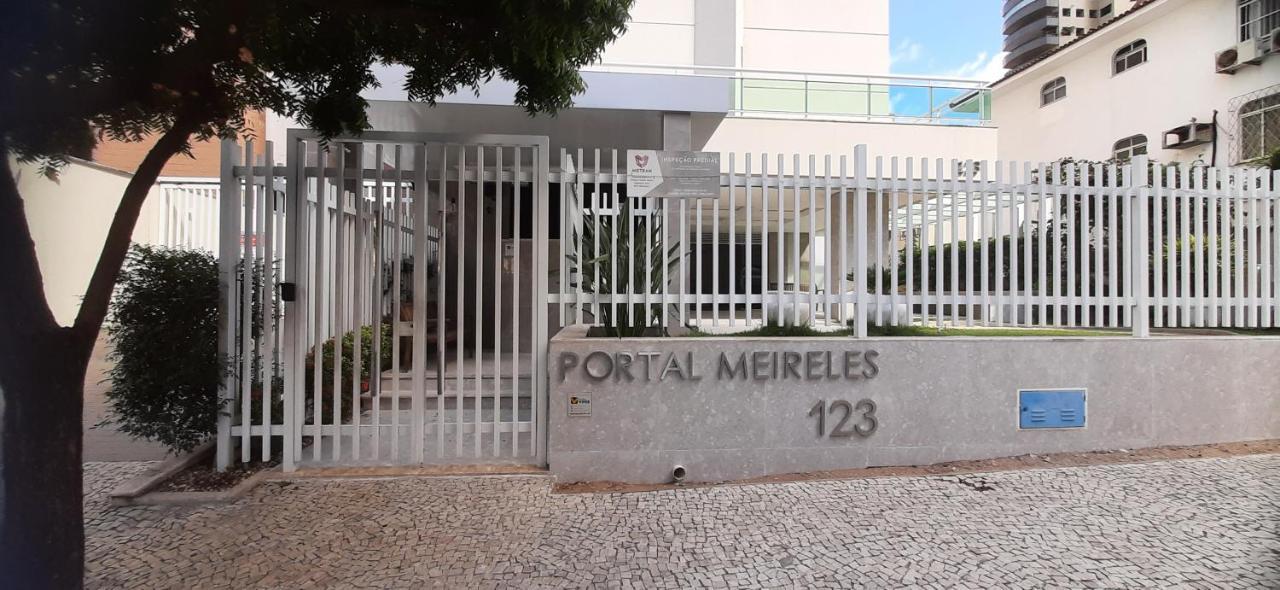 Apartamento Ed Portal Meireles próximo a Beira Mar